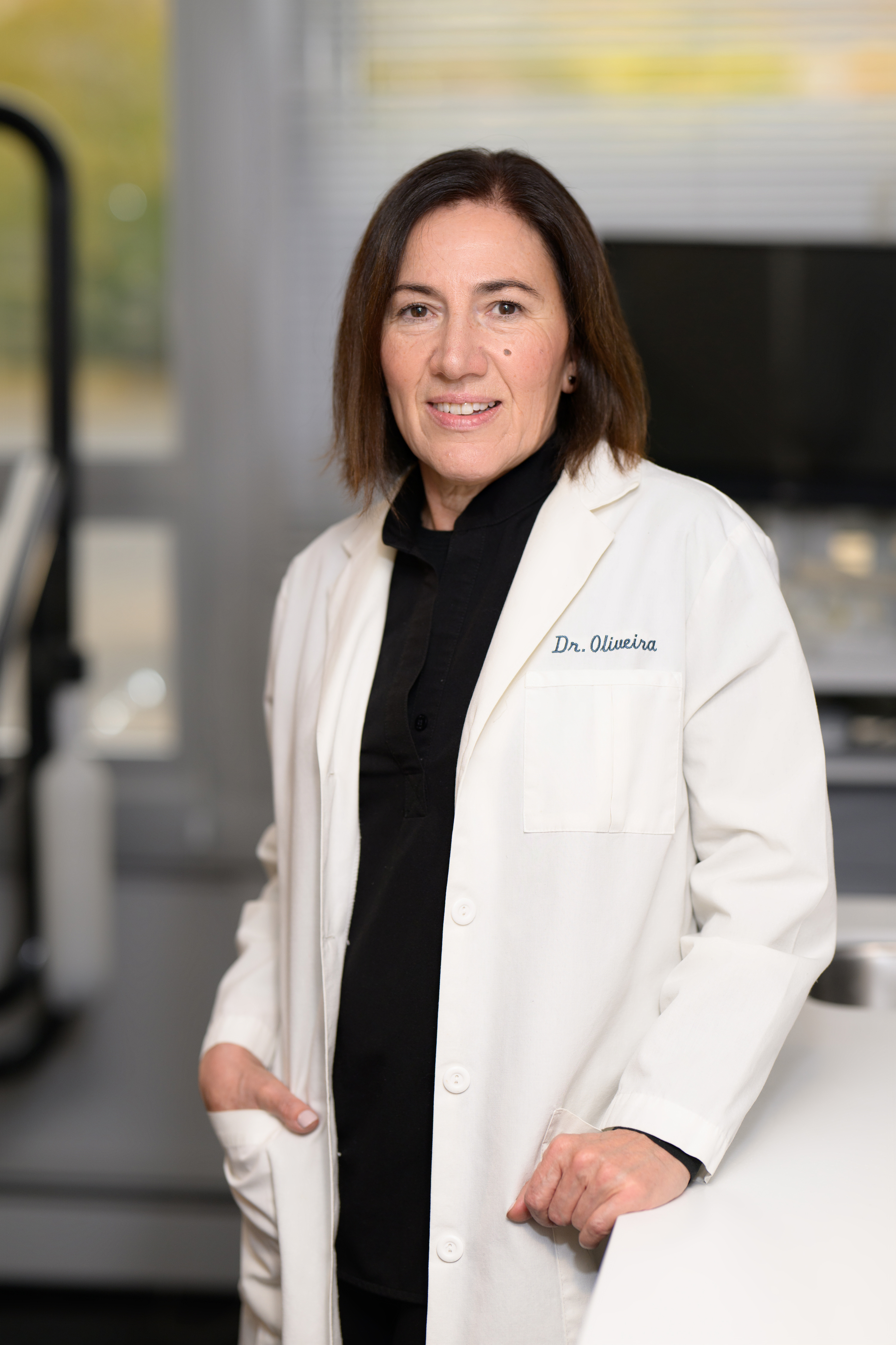 Dr. Cristina Oliveira